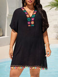 Copricostume con scollo a V, taglia comoda, in pizzo e toppework floreale colorato, casual e sexy, adatto per la spiaggia