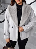Cappotto da donna taglie forti in misto lana – Elegante capospalla invernale marrone con revers e bordo in pelliccia sintetica; caldo, alla moda e versatile per l'uso quotidiano.