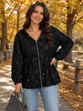 Giacca antivento con cappuccio, cerniera frontale, maniche lunghe e jacquard