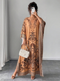 Abito casual oversize con maniche a pipistrello, scollo tondo e stampa