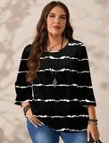 Camicia donna taglie forti a maniche a tre quarti con stampa integrale a righe, colletto tondo